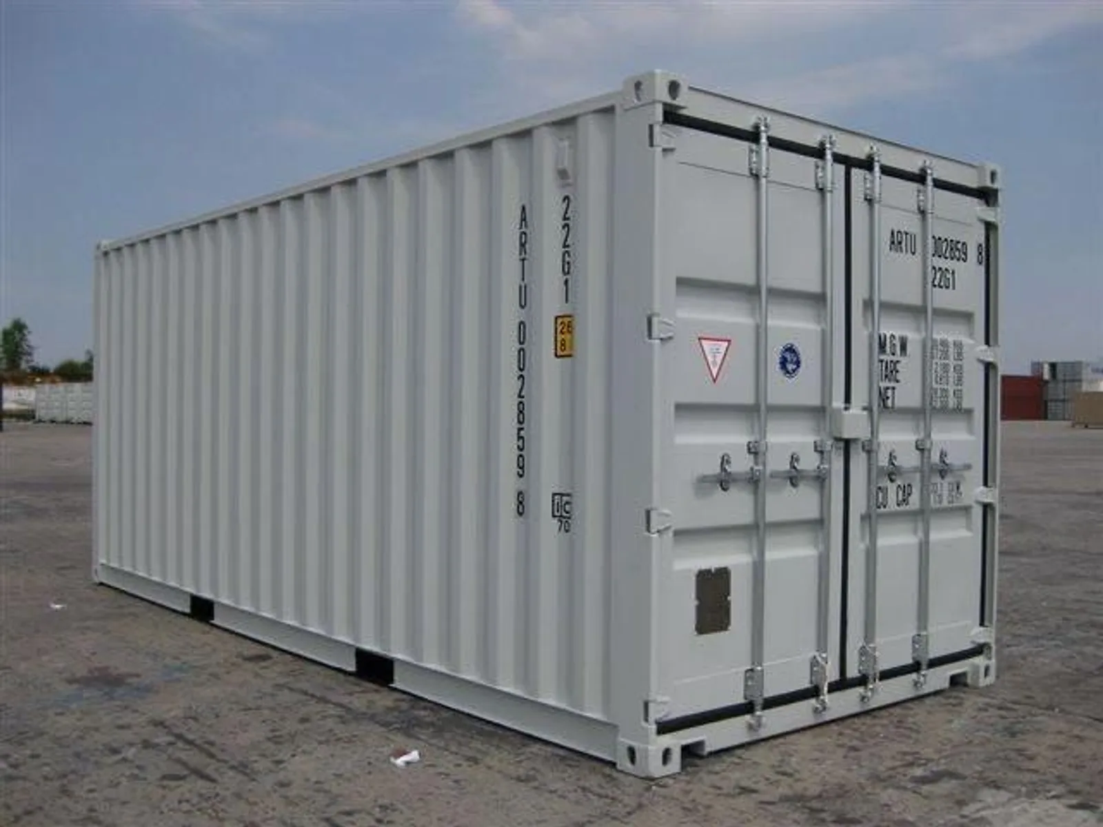 New shipping container ready for commercial use in Dubai